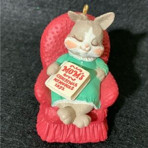 Hallmark Keepsake Mom 1992 Ornament No Hallmark Box